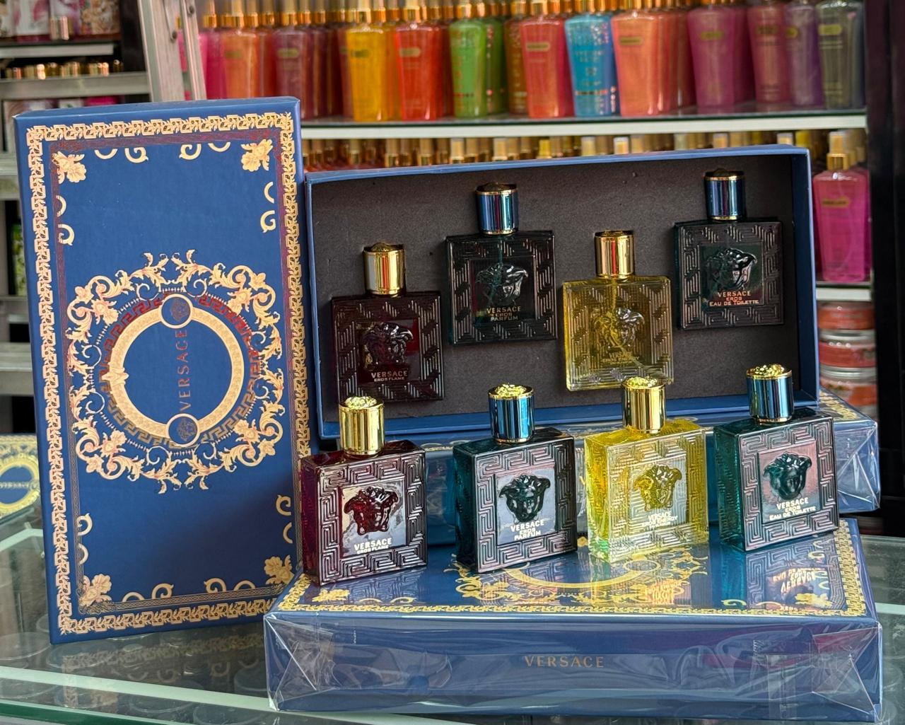 SET VERSACE X4 Unidades